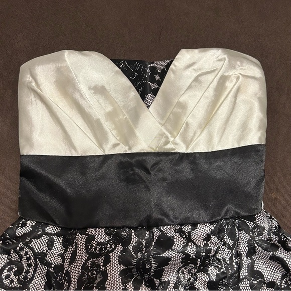 Trixxi Strapless Mini Dress - Picture 2 of 6